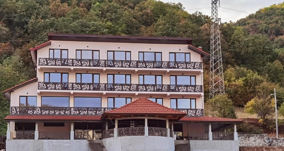 Bed and Breakfast Bliss Dubova Exterior foto