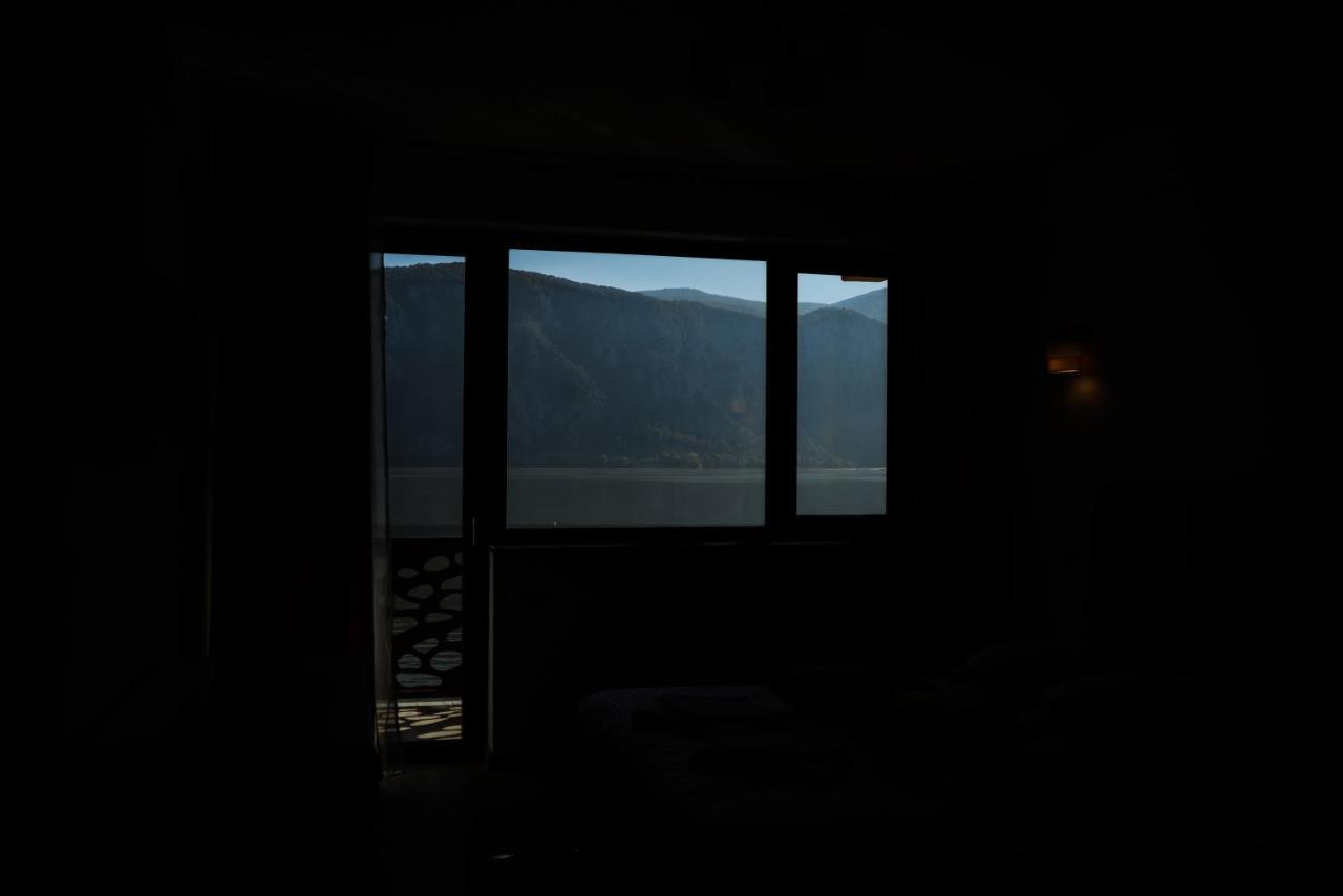 Bed and Breakfast Bliss Dubova Exterior foto