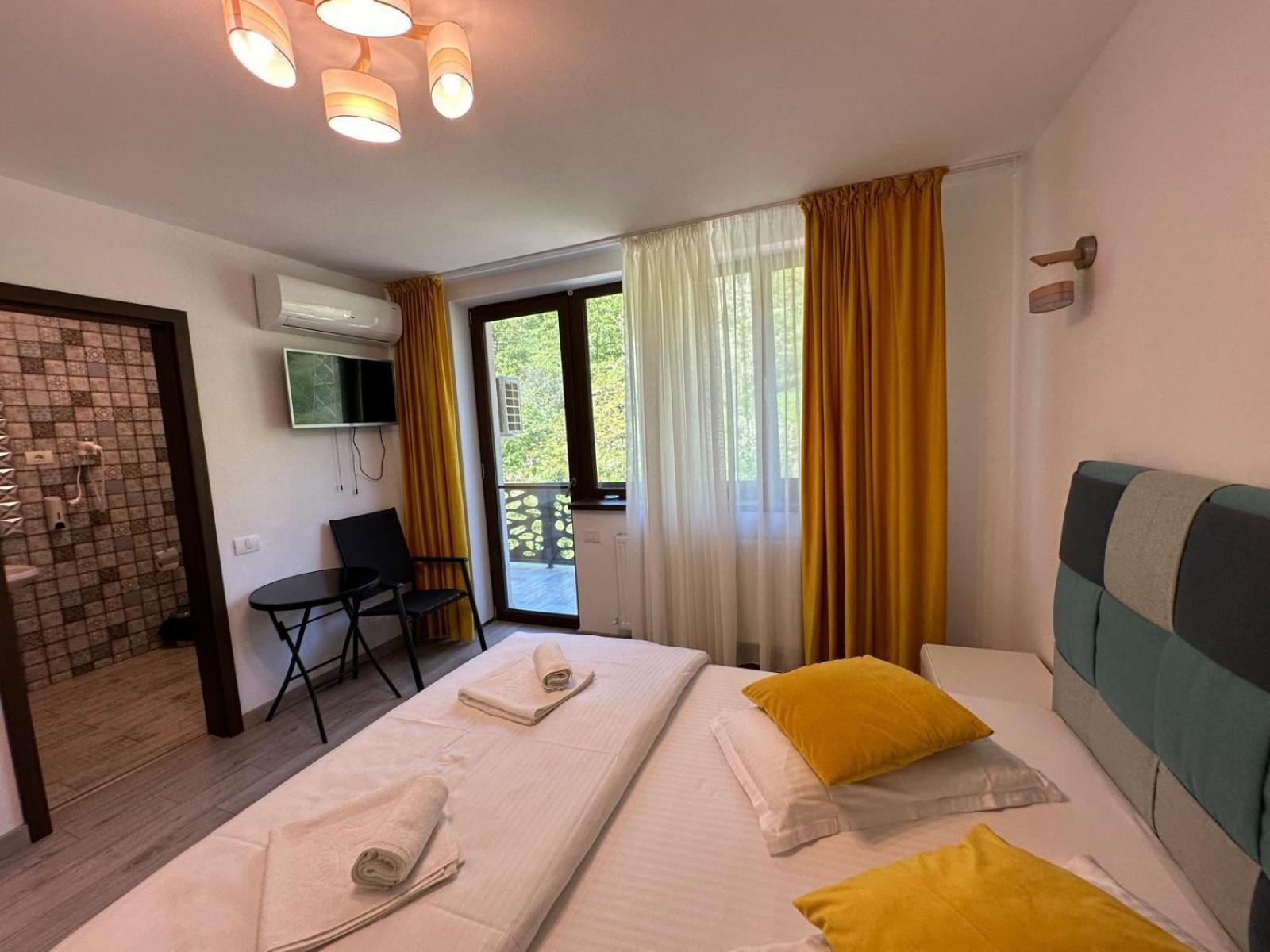 Bed and Breakfast Bliss Dubova Exterior foto